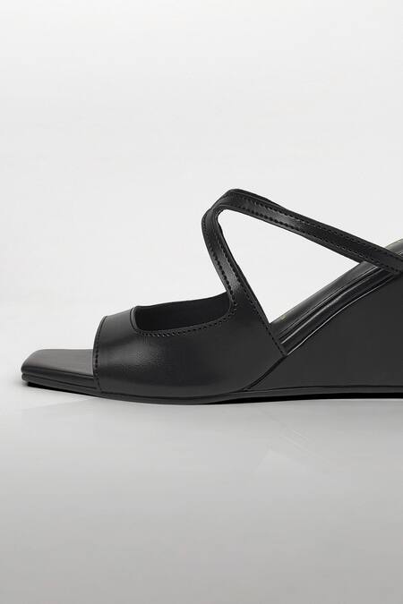 Shop Signature Sole Black Noir Wedge Heels Online at Aza Fashions Shop_Signature Sole_Black Noir Wedge Heels _Online_at_Aza_Fashions