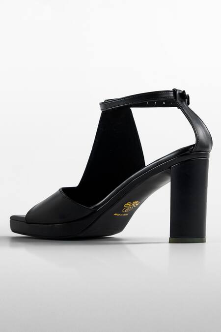 Signature Sole Black Noir Luxe Peep-toe Block Heels at Aza Fashions Signature Sole_Black Noir Luxe Peep-toe Block Heels _at_Aza_Fashions
