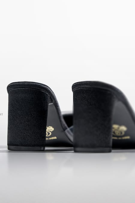 Buy_Signature Sole_Black Beads Pointed Mules _Online_at_Aza_Fashions