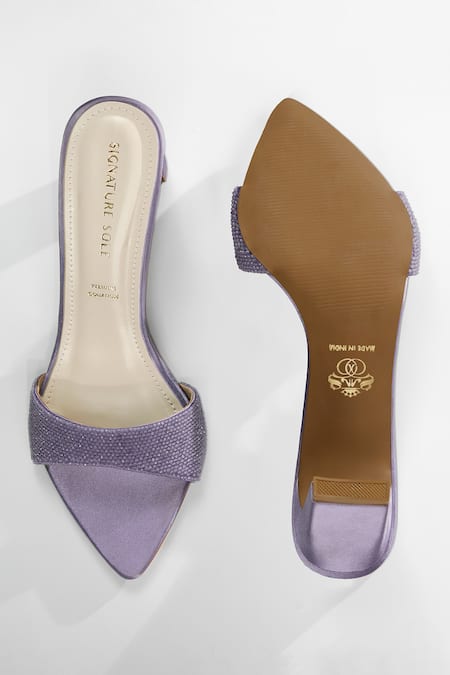 Signature Sole Textured Satin Pointed Heels 