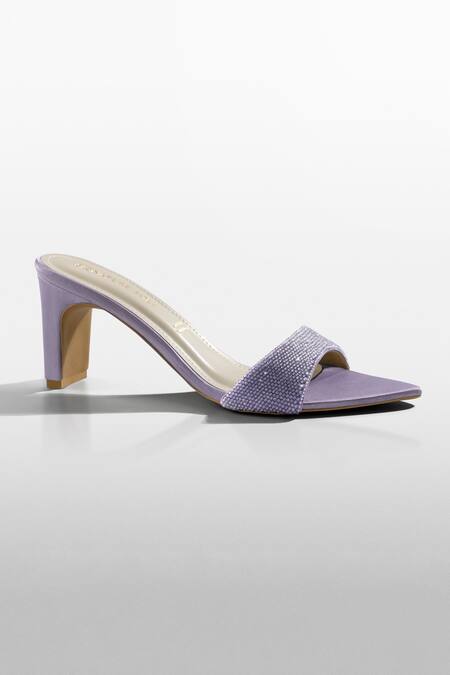 Signature Sole Textured Satin Pointed Heels 
