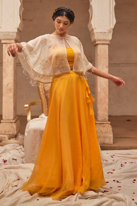 Shop Geroo Jaipur Yellow Chiffon, Jacquard Embroidery, Sequins Round Neck Lehenga Set Online at Aza Fashions Shop_Geroo Jaipur_Yellow Chiffon, Jacquard Embroidery, Sequins Round Neck Lehenga Set _Online_at_Aza_Fashions