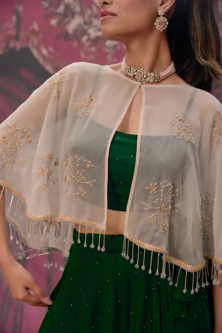 Shop Geroo Jaipur Green Chiffon, Jacquard Embroidery, Mirrors Lehenga Set Online at Aza Fashions Shop_Geroo Jaipur_Green Chiffon, Jacquard Embroidery, Mirrors Lehenga Set _Online_at_Aza_Fashions