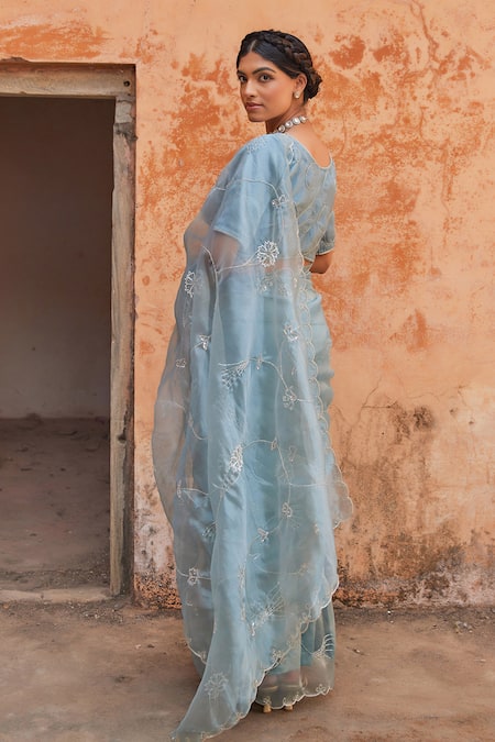 Geroo Jaipur Blue Tissue Saree Set 