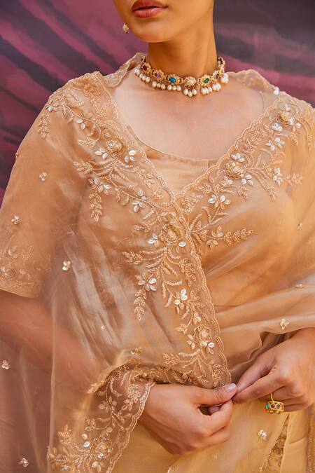 Geroo Jaipur_Gold Tissue Zari, Sequins Round Neck Hand Embroidered Saree Set _Online_at_Aza_Fashions