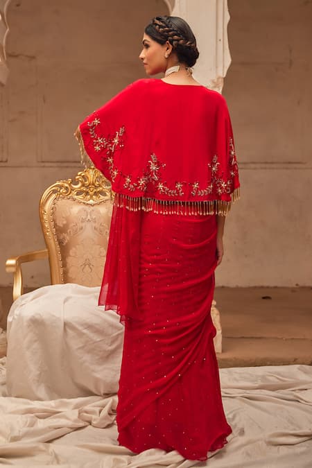 Shop Geroo Jaipur Red Chiffon Embroidery, Sequins, Pearls Round Neck Mukaish Saree Set at Aza Fashions Shop_Geroo Jaipur_Red Chiffon Embroidery, Sequins, Pearls Round Neck Mukaish Saree Set _at_Aza_Fashions
