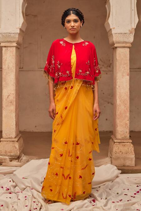 Buy_Geroo Jaipur_Yellow Chiffon Embroidery, Sequins Round Neck Hand Saree Set