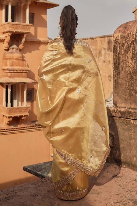 Geroo Jaipur Golden Tissue Saree Set