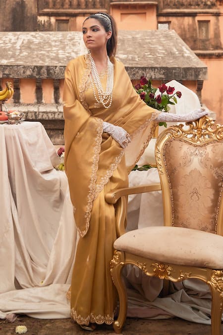 Geroo Jaipur Gold Zardozi Embellished Tissue Saree Set 