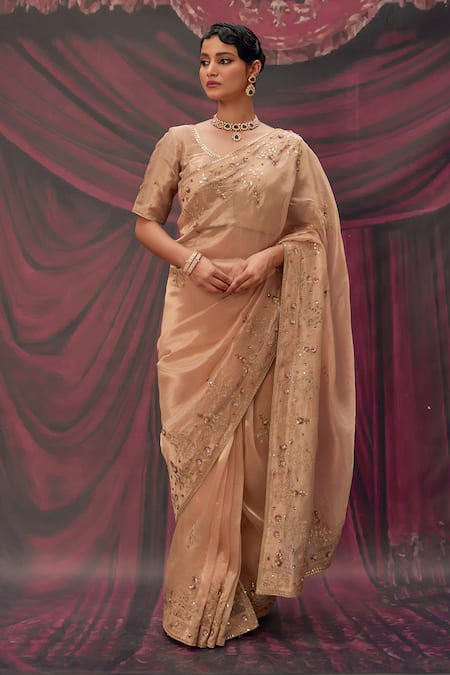 Geroo Jaipur Gold Tissue Embellished Saree Set 