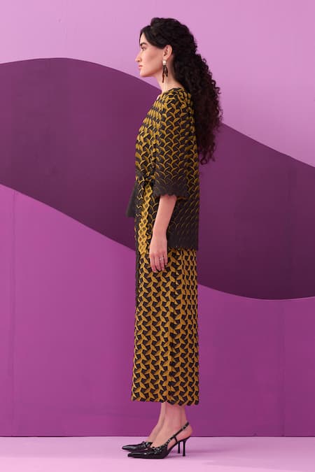 Pleats By Aruni_Yellow Crepe Round Neck Designer Pant Set _Online_at_Aza_Fashions