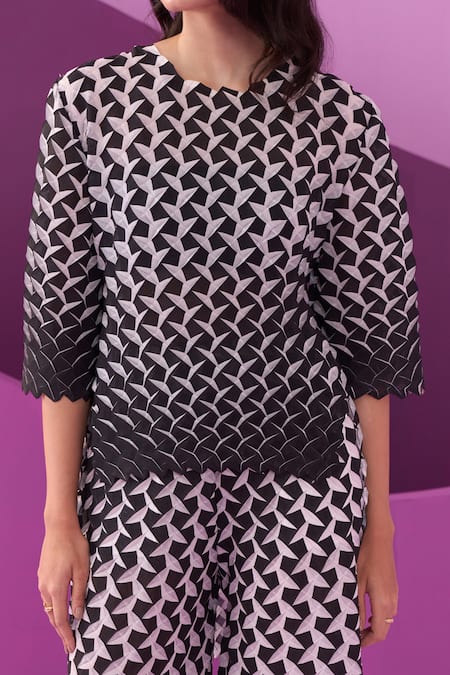 Shop Pleats By Aruni White Crepe Round Neck Designer Edita Pant Set Online at Aza Fashions Shop_Pleats By Aruni_White Crepe Round Neck Designer Edita Pant Set _Online_at_Aza_Fashions