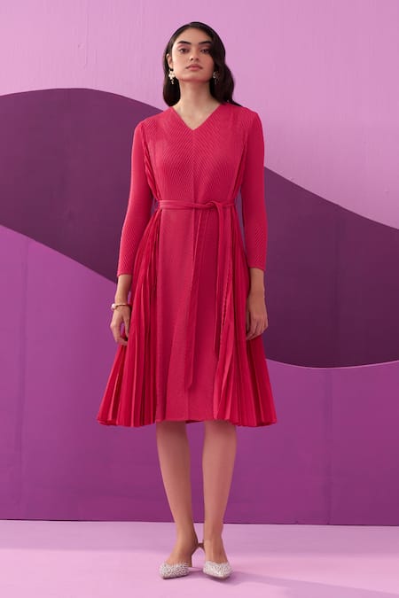 Pleats by Aruni Fuchsia Pleated Midi Dress With Belt 
