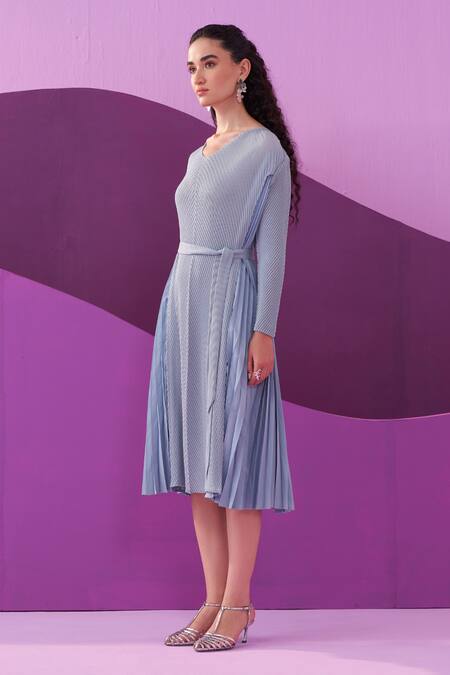 Pleats By Aruni Blue Polyester V-neck Powder Angny Midi Dress Online at Aza Fashions Pleats By Aruni_Blue Polyester V-neck Powder Angny Midi Dress_Online_at_Aza_Fashions
