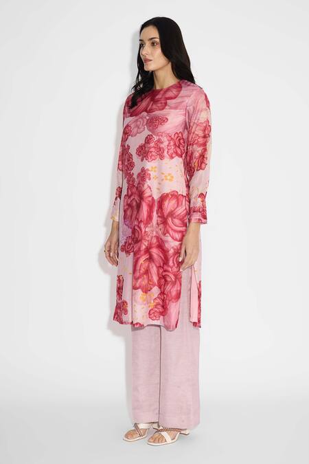 Buy SHASHA GABA Pink Polyester Round Neck Floral Light Rose Kurta Online at Aza Fashions Buy_SHASHA GABA_Pink Polyester Round Neck Floral Light Rose Kurta _Online_at_Aza_Fashions