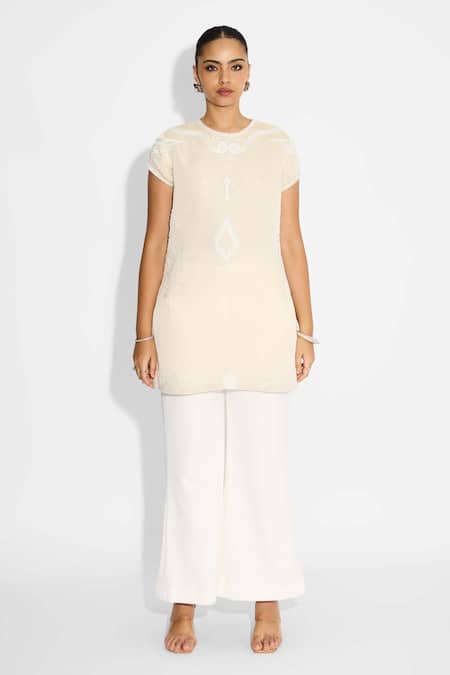 Buy_SHASHA GABA_Ivory Satin, Tissue Embroidery Round Neck On Embellished Kurta _Online_at_Aza_Fashions