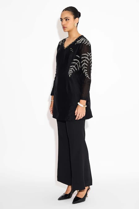 SHASHA GABA_Black Polyester, Chanderi Embroidery V-neck Embellished Short Kurta _Online_at_Aza_Fashions