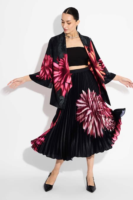 SHASHA GABA Black Polyester, Satin Floral Sunrise Pleat Skirt 