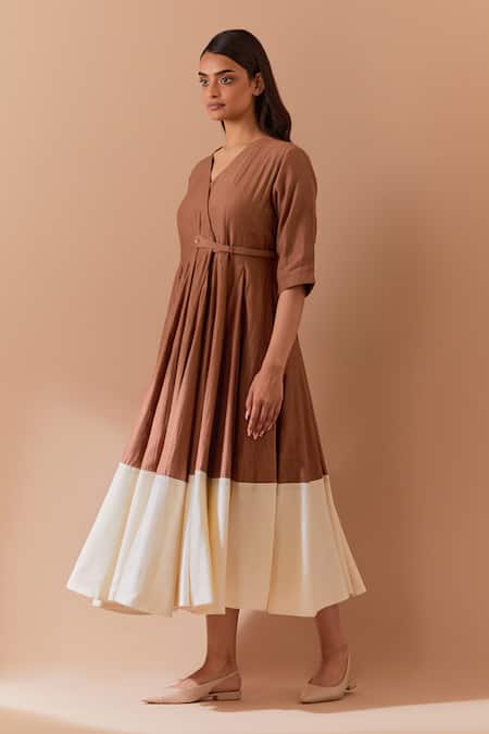 Priya Chaudhary_Brown Chanderi V-neck Midi Dress _Online_at_Aza_Fashions