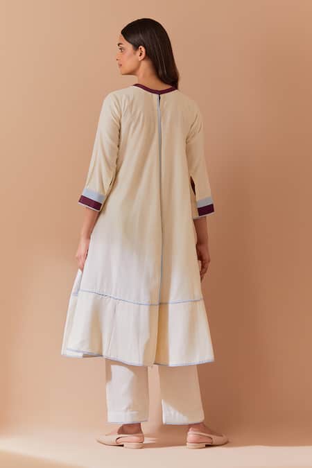 Priya Chaudhary White-Blue Chanderi Kurta Set 