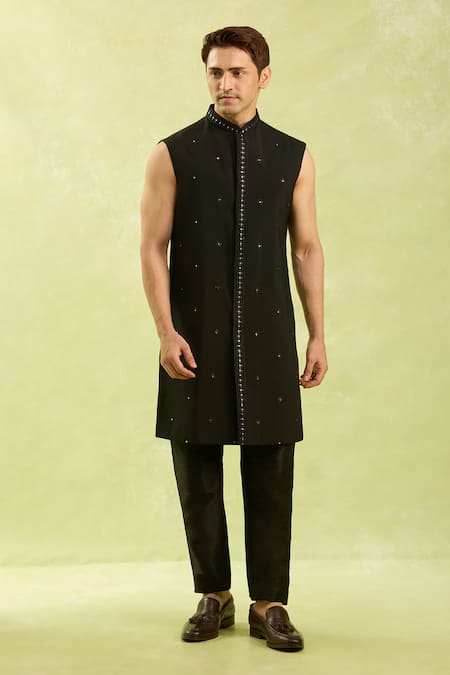 Arihant Rai Sinha Black Jacquard Silk Sherwani Set at Aza Fashions Arihant Rai Sinha_Black Jacquard Silk Sherwani Set _at_Aza_Fashions