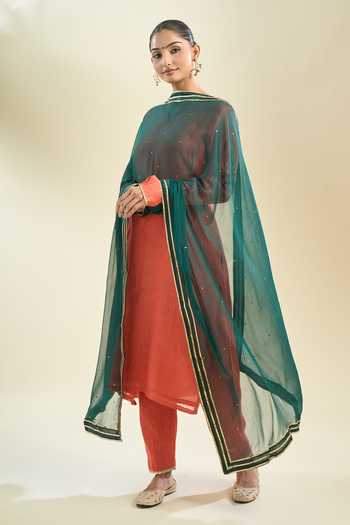 Samyukta Singhania_Green Polyester Sequins Bottle Dupatta With Gotta Patti_at_Aza_Fashions
