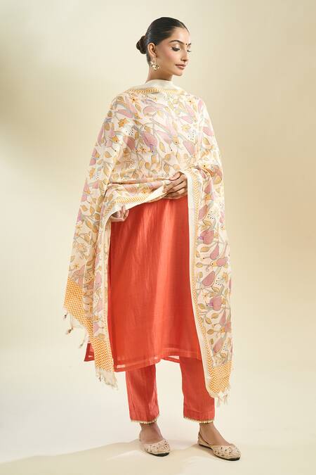 Shop Samyukta Singhania Multi Color Cotton Printed Dupatta at Aza Fashions Shop_Samyukta Singhania_Multi Color Cotton Printed Dupatta_at_Aza_Fashions