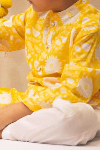 Buy Petite Pomme Yellow Cotton Floral Print Boys Kurta Set Online at Aza Fashions Buy_Petite Pomme_Yellow Cotton Floral Print Boys Kurta Set _Online_at_Aza_Fashions