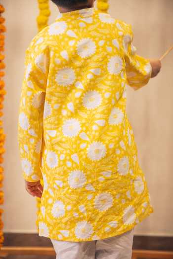 Buy Petite Pomme Yellow Cotton Floral Print Boys Kurta Set Buy_Petite Pomme_Yellow Cotton Floral Print Boys Kurta Set