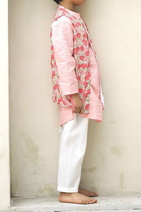 Petite Pomme Pink Cotton Sequins Floral Print Kurta Set Online at Aza Fashions Petite Pomme_Pink Cotton Sequins Floral Print Kurta Set _Online_at_Aza_Fashions