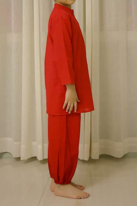 Buy_Petite Pomme_Red Cotton Embroidery Horse Kurta Set _Online_at_Aza_Fashions