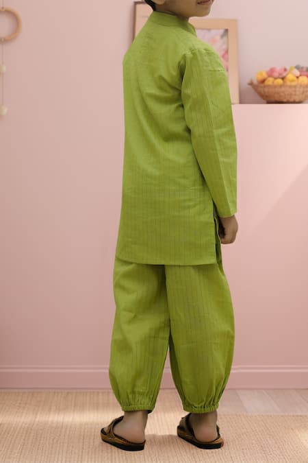 Arihant Rai Sinha Shimmer Green Mirror Work Kurta Set 