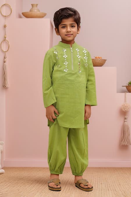 Arihant Rai Sinha Shimmer Green Mirror Work Kurta Set 