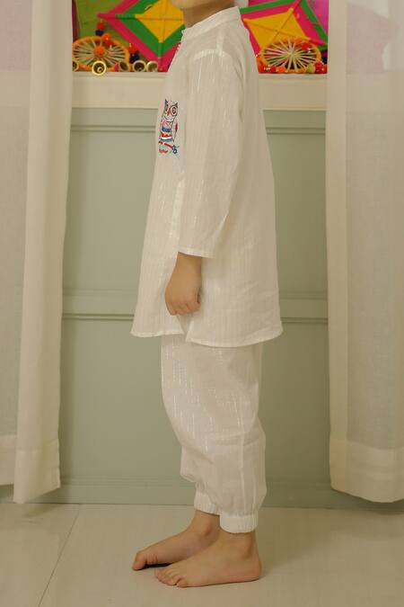 Shop_Petite Pomme_White Cotton Embroidery Lurex Owl Kurta Set _Online_at_Aza_Fashions