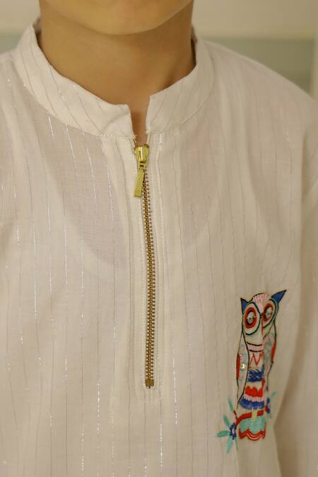 Petite Pomme_White Cotton Embroidery Lurex Owl Kurta Set _at_Aza_Fashions