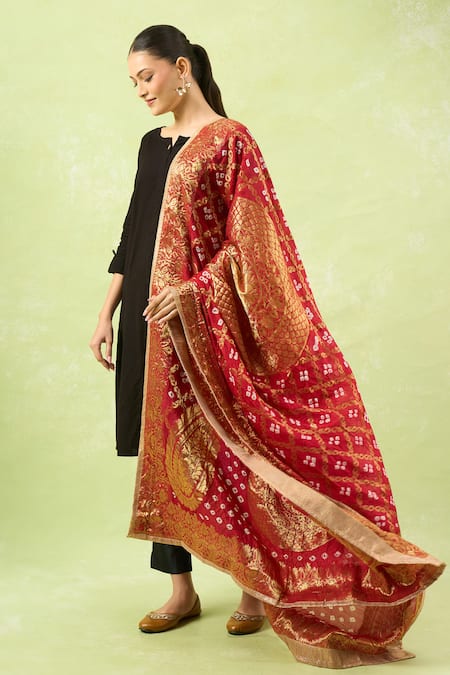 Shop Naintara Bajaj Red Silk Woven Banarasi Bandhej Dupatta at Aza Fashions Shop_Naintara Bajaj_Red Silk Woven Banarasi Bandhej Dupatta _at_Aza_Fashions