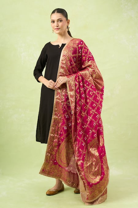Naintara Bajaj Woven Design Banarasi Bandhej Dupatta