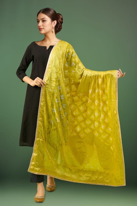 Samyukta Singhania Woven Design Banarasi Bandhej Dupatta 