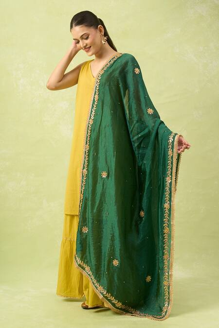 Buy_Samyukta Singhania_Green Embroidered Dupatta With Beads And Stones