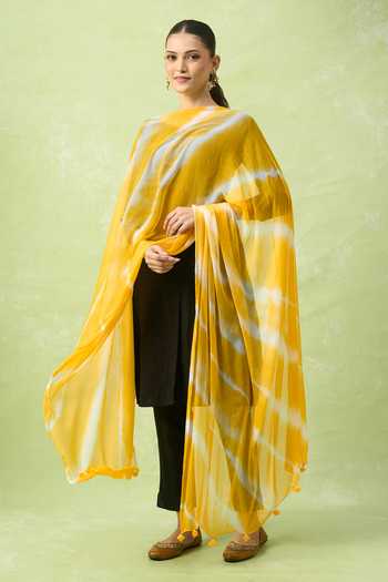 Buy_Samyukta Singhania_Yellow Polyester, Chiffon And White Striped Dupatta