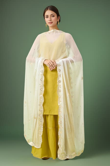 Samyukta Singhania Cut Work Embroidered Dupatta 