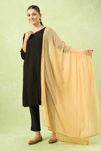 Samyukta Singhania_Beige Chiffon Sequins Sequence Dupatta_at_Aza_Fashions