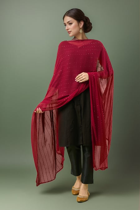 Samyukta Singhania Maroon Sequence Chiffon Dupatta 