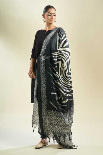 Buy_Samyukta Singhania_Black Silk Tassels And White Printed Dupatta