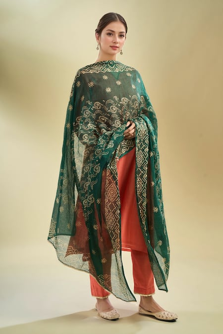 Samyukta Singhania Bottle Green Kota Block Printed Dupatta 