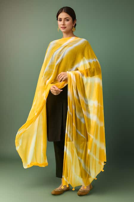 Samyukta Singhania Yellow & White Striped Dupatta 