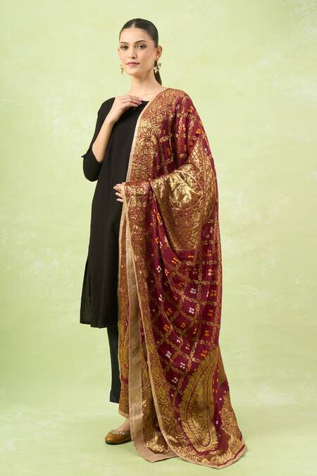 Naintara Bajaj_Maroon Silk Zari Woven Design Banarasi Bandhej Dupatta _at_Aza_Fashions