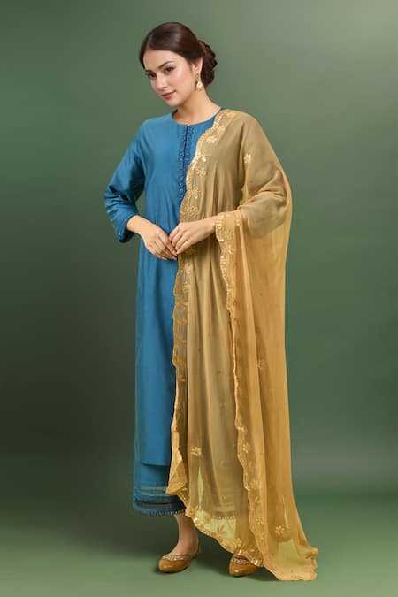 Samyukta Singhania Cut Work Embroidered Chiffon Dupatta 