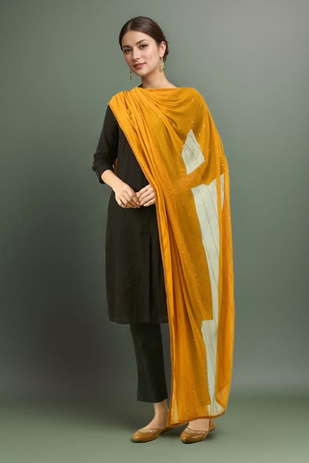 Samyukta Singhania Sequence Chiffon Dupatta 