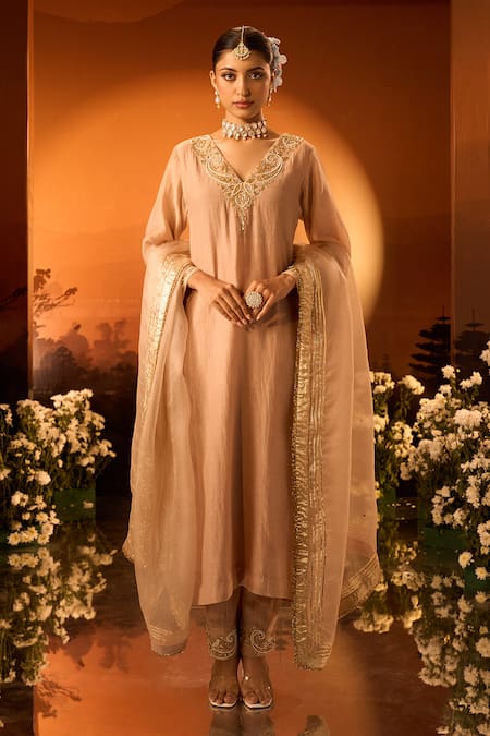 Neha Khullar x AZA Pink Chanderi Embroidered Kurta Set 